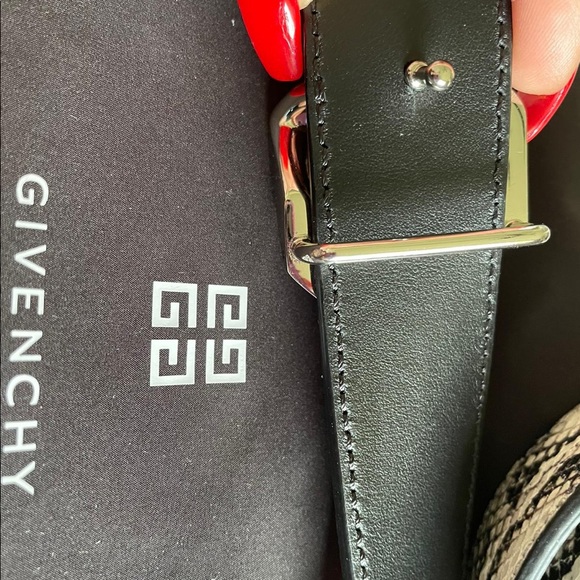 NWT Givenchy G-Chain Reversible Snake Embossed Leather Belt